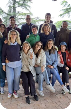 Equipo de Kilpatrick en un retiro de integración