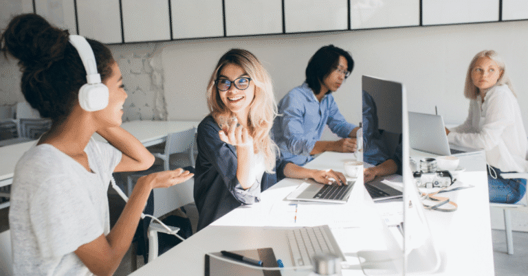 Manager italiano che torna nel 2025, simbolo del rientro dei cervelli e del supporto Kilpatrick.